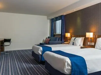 ***  Holiday Inn Express London Gatwick Crawley, An Ihg Hotel Royaume-Uni