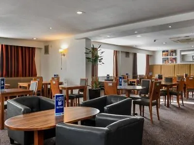 Holiday Inn Express London Gatwick Crawley, An Ihg Hotel